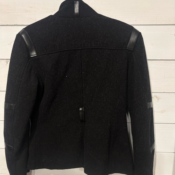 Black Utility Jacket with Military-Inspired Design in size small - Picture 5 of 15